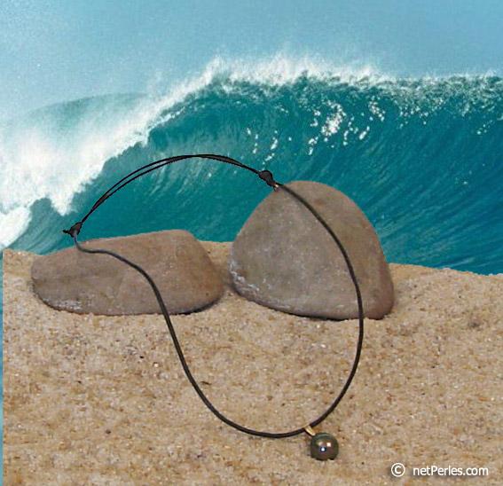Baroque Tahitian Pearl leather necklace, 11-12 mm