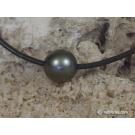 Tahitian Pearl leather necklace, 8-9 mm, AAA